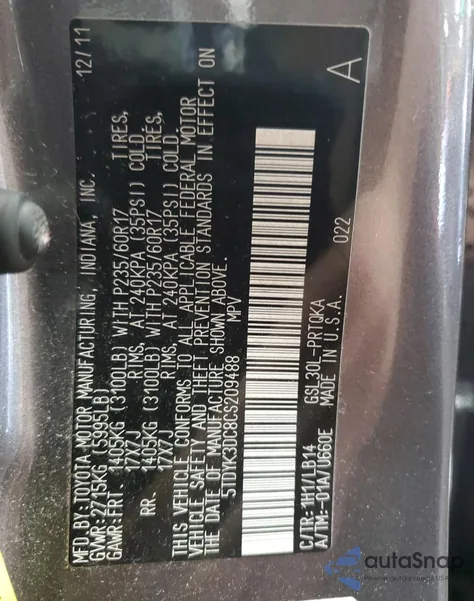 2012 Toyota Sienna Xle z USA, uszkodzony, nr VIN 5TDYK3DC8CS209488